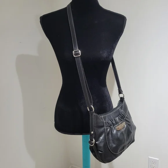 Nine West Women's Vintage Vegan Leather Crossbody Bag Purse Black Silver Zipper - Picture 3 of 13